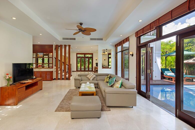 Hotel Luxury Danang Beach Pool Villa