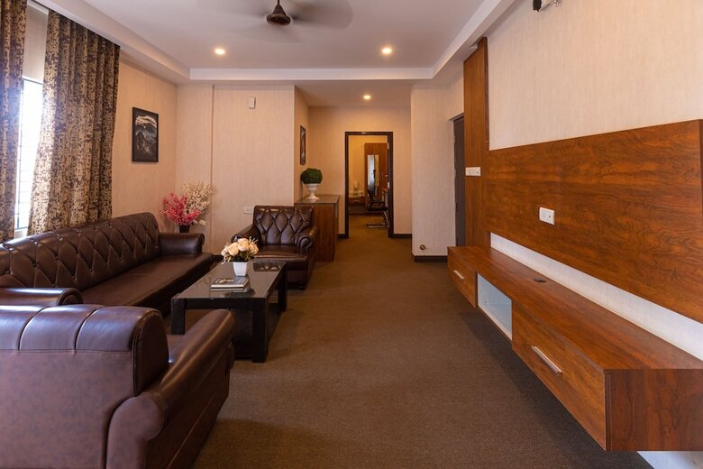 Hotel Vera By Bisque Brookefield