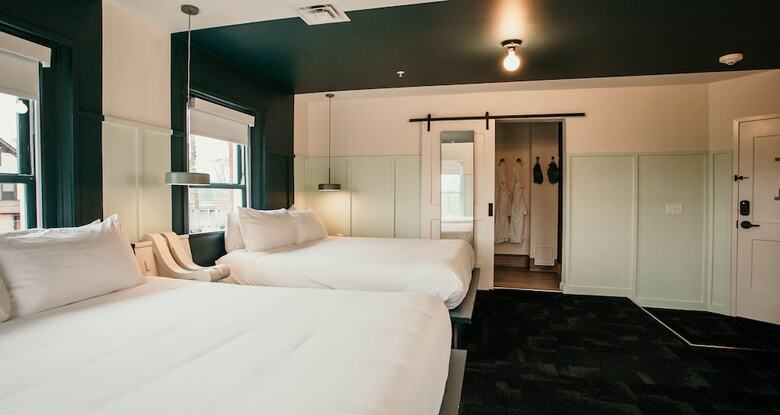 Hotel The Russell Nashville