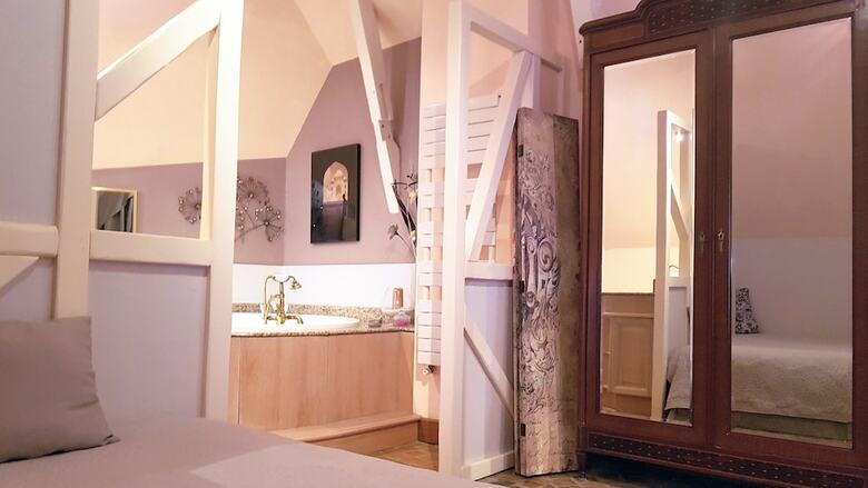 Bed & Breakfast Le Caf� Du Village