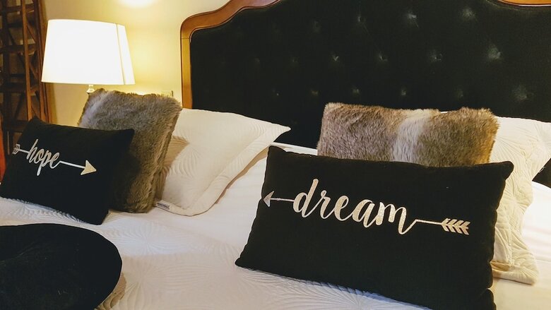 Bed & Breakfast Le Caf� Du Village