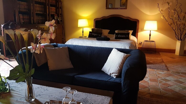 Bed & Breakfast Le Caf� Du Village