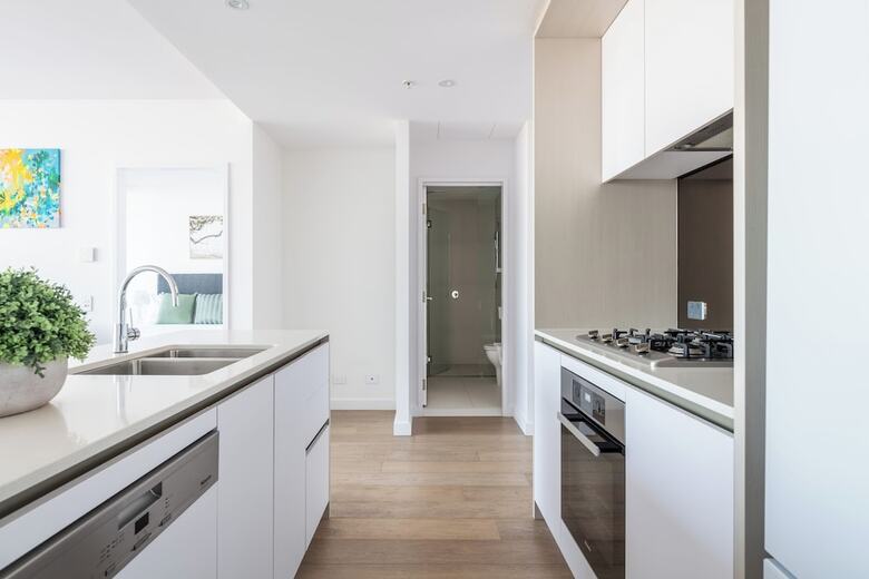 Melbourne Private Apartments - Collins Wharf Waterfront, Docklands