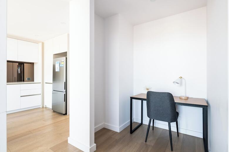 Melbourne Private Apartments - Collins Wharf Waterfront, Docklands
