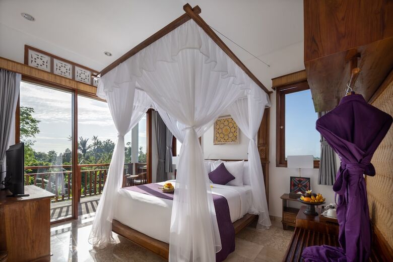 Hotel Swan Paradise A Pramana Experience