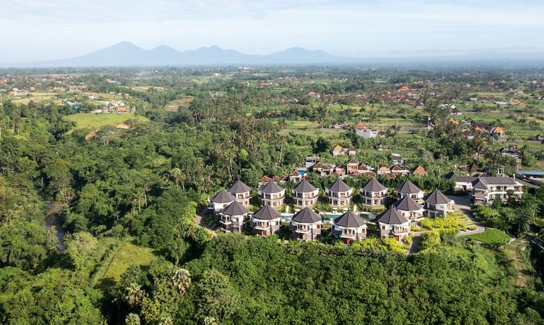 Hotel Swan Paradise A Pramana Experience