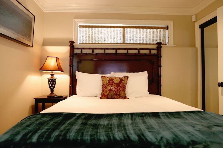 Hotel The Retreat In Laguna Beach