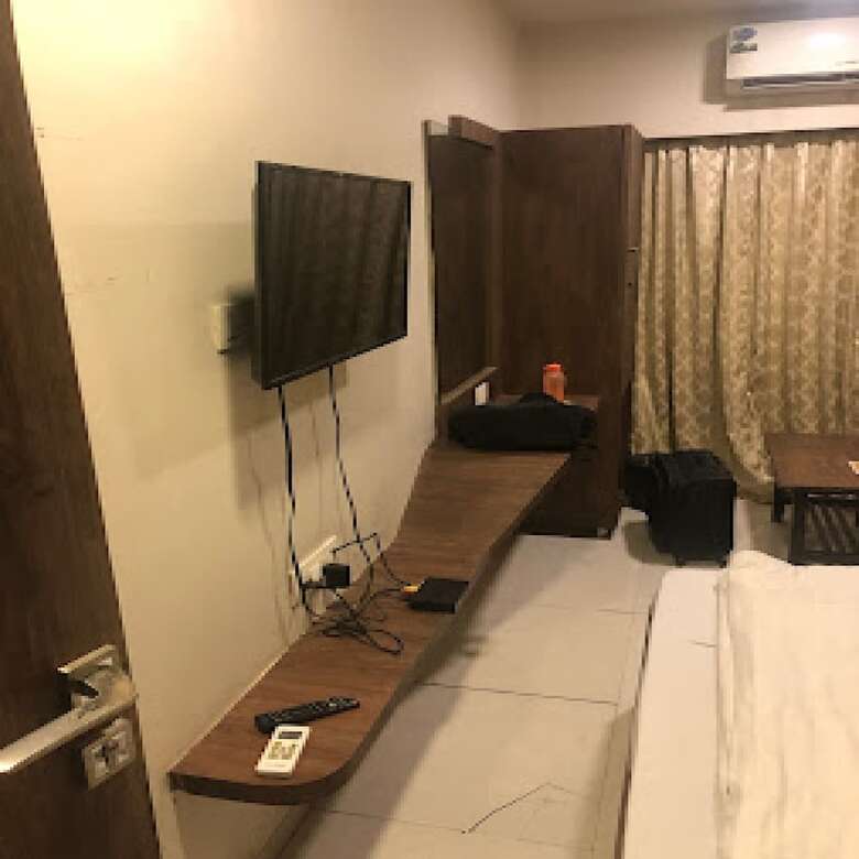 Hotel Metro Palace Panvel Navi Mumbai