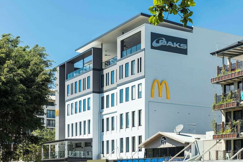 Oaks Cairns Hotel