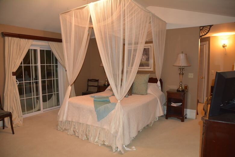 Magnolia Place Bed & Breakfast