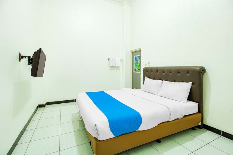 Ian Jk Hotel Benda Tangerang