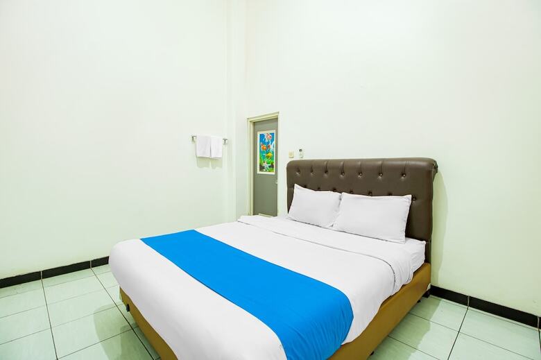 Ian Jk Hotel Benda Tangerang