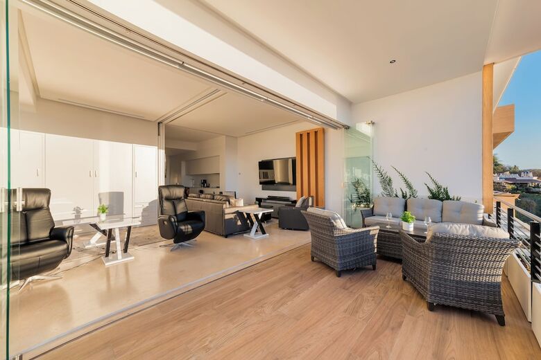 Aparthotel Maxwell Collection Romantic Zone