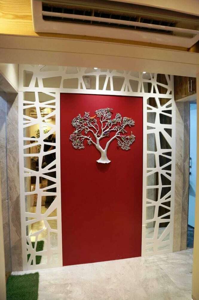 Aparthotel Elegant Hospitality And Services