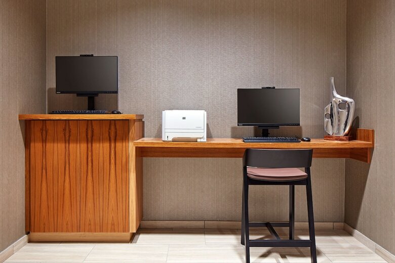 Hotel Springhill Suites By Marriott Los Angeles Downey
