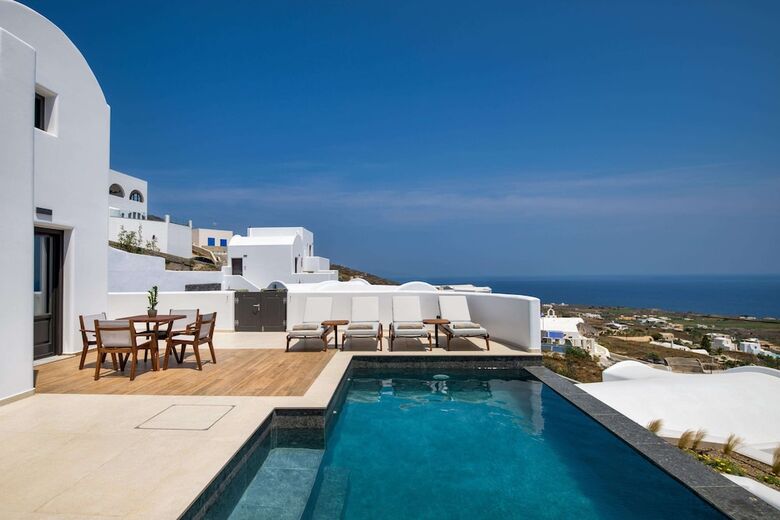 Hotel Venus Sunrise Suites & Villas