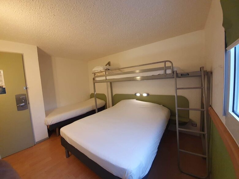 Hotel Cit?h�tel Design Booking Evry Saint Germain-l�s-corbeil Senart