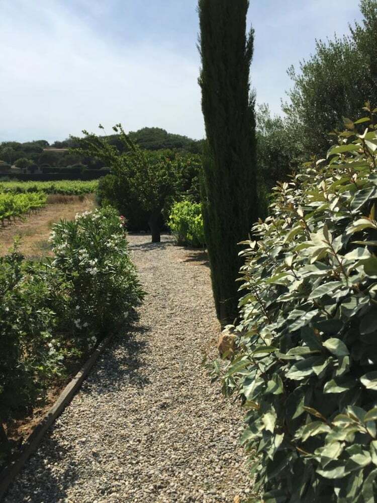 Auberge De L'oum�de