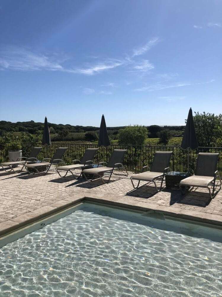 Auberge De L'oum�de