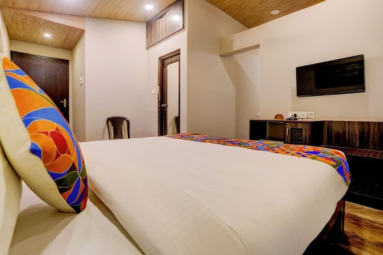 Fabhotel Coco Homes - Near Candolim Beach