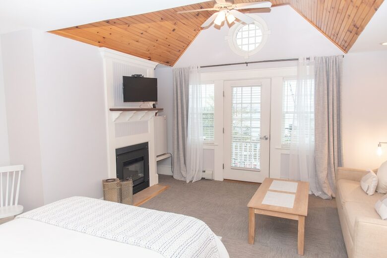 Posada Inn On Peaks Island