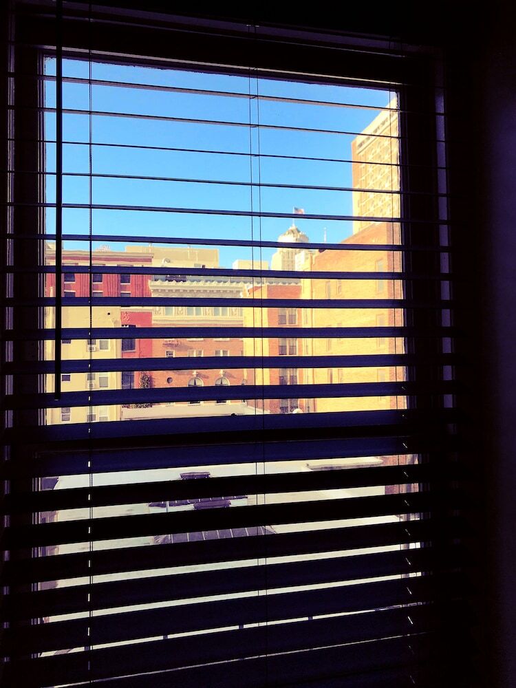 Touchstone Hotel - City Center