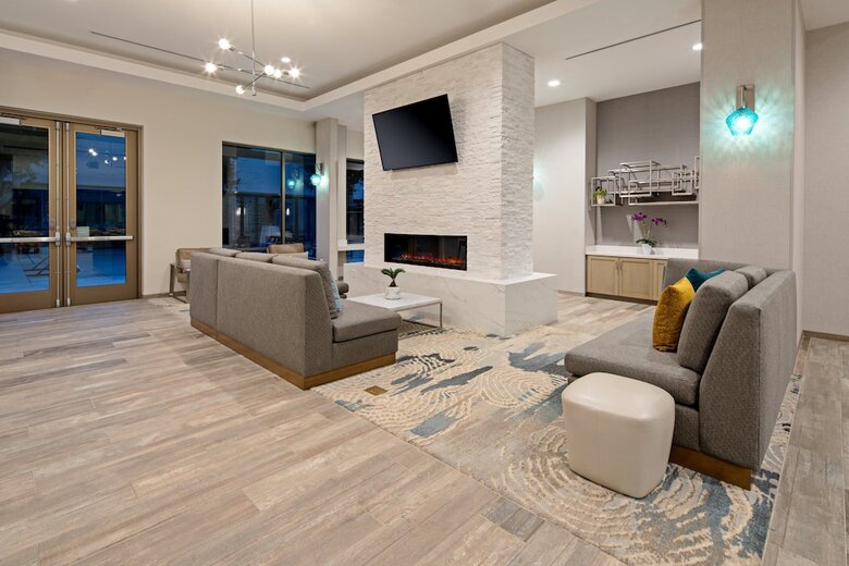 Hotel Staybridge Suites Long Beach Airport By Ihg