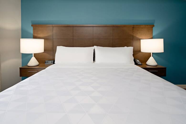 Hotel Staybridge Suites Long Beach Airport By Ihg