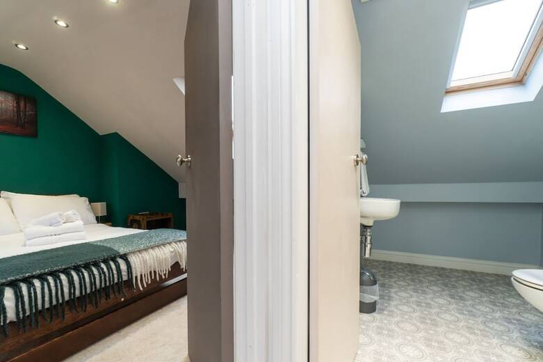 Apartamentos Homely And Modern Maisonette In Vibrant Bristol