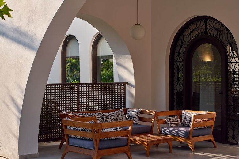 Hotel Atlantica Akti Zeus