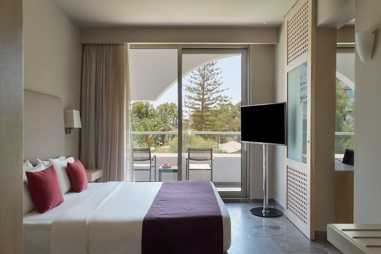 Hotel Atlantica Akti Zeus