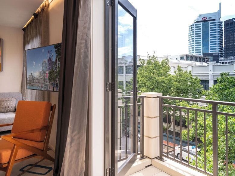 Hotel Ohtel Auckland
