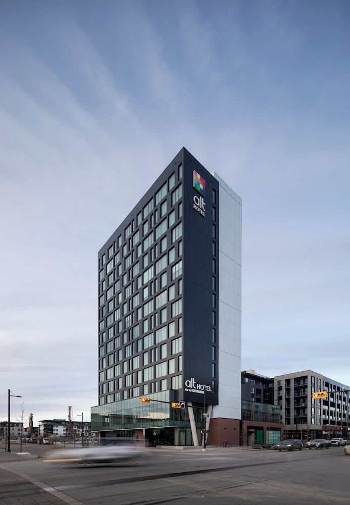 Alt Hotel Calgary University District