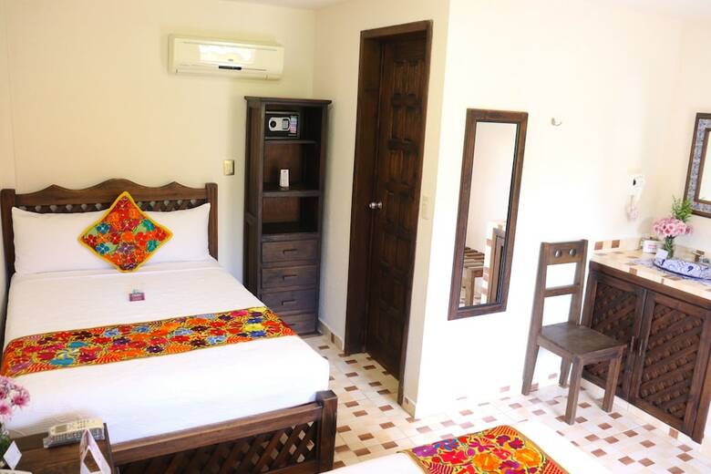 Camino Mexicano Hotel Resort