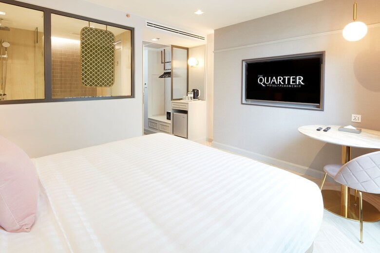 Hotel The Quarter Ploenchit By Uhg