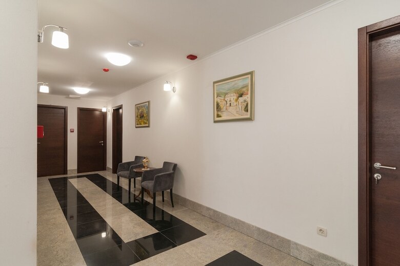 Luxury Rooms Near Beach 3