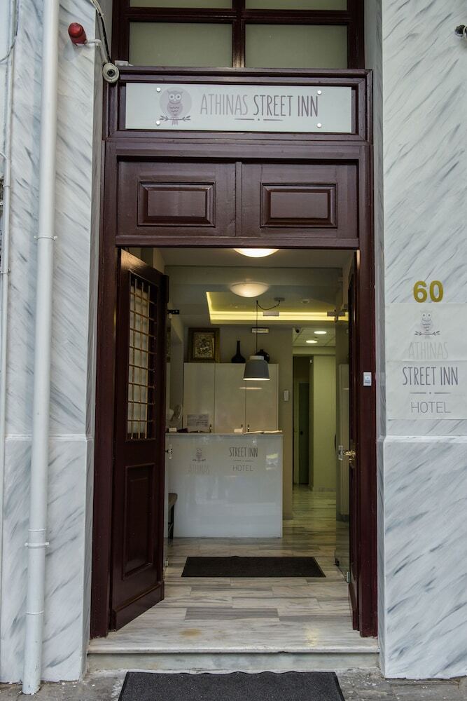 Athinas Street Inn