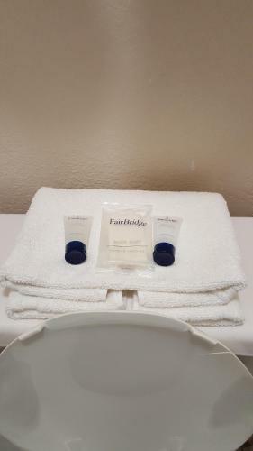Motel Fairbridge Inn Express