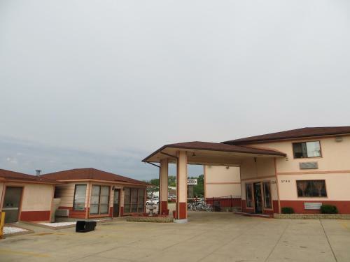 Motel Fairbridge Inn Express