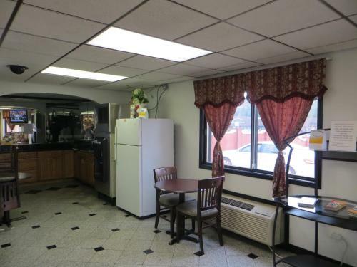 Motel Fairbridge Inn Express