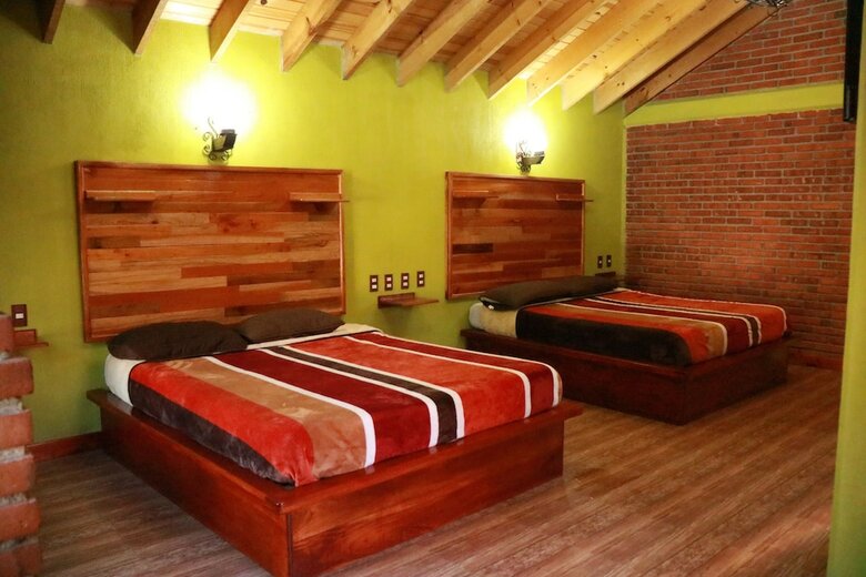 Hotel Caba�as Del Bosque