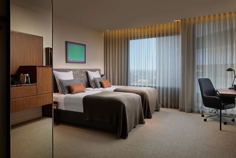 Next Hotel Melbourne, Curio Collection By Hilton