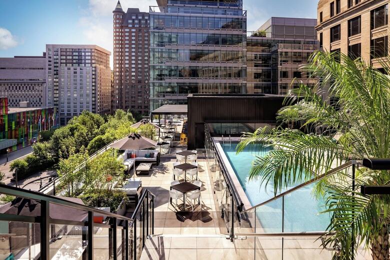 Humaniti Hotel Montreal, Autograph Collection