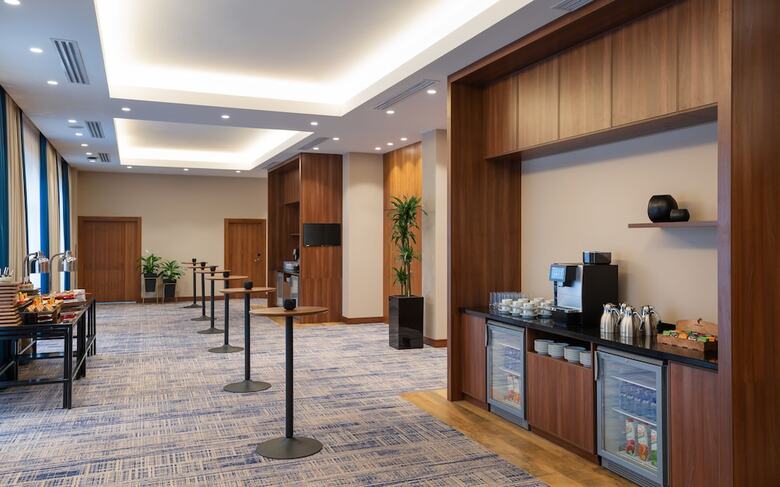 Hotel Courtyard By Marriott Tashkent