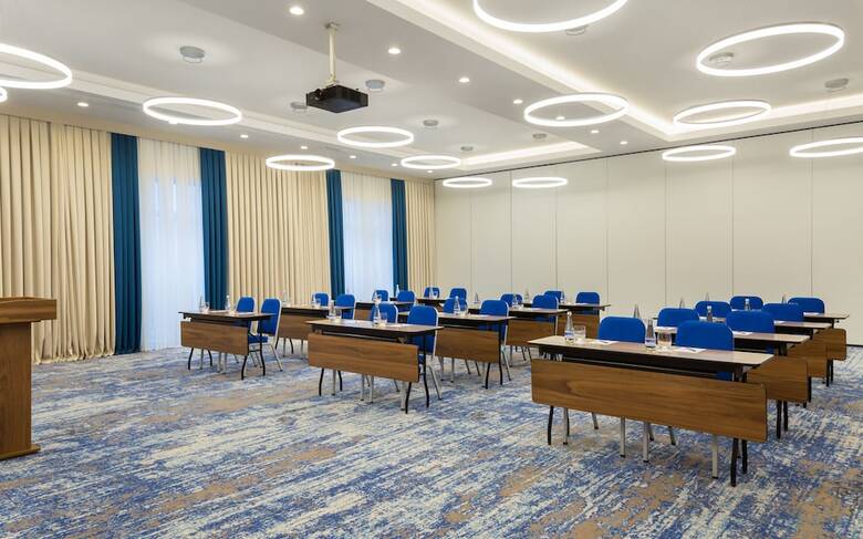 Hotel Courtyard By Marriott Tashkent