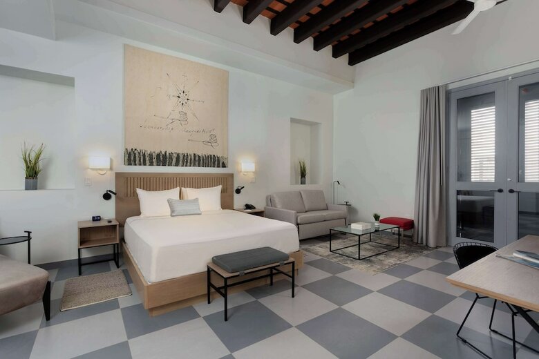 Hotel Palacio Provincial San Juan, Curio Collection By Hilton