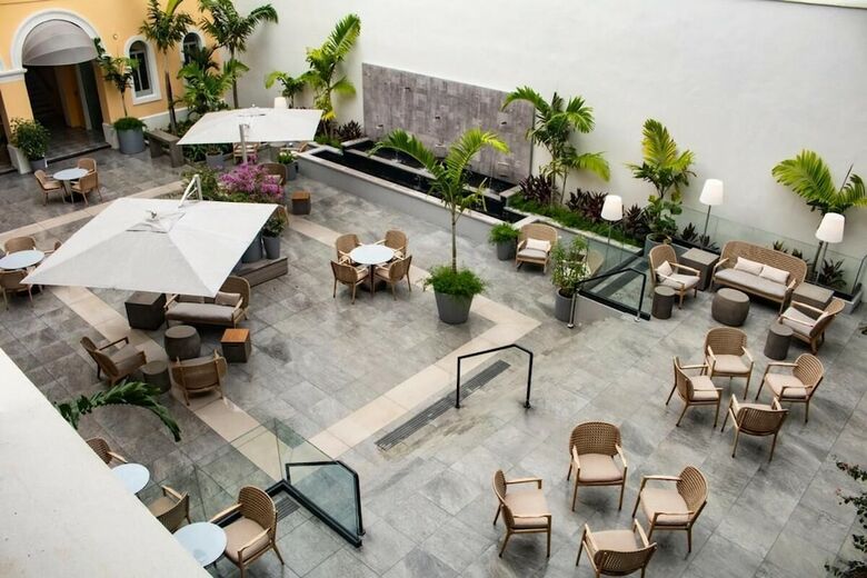 Hotel Palacio Provincial San Juan, Curio Collection By Hilton
