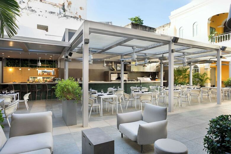 Hotel Palacio Provincial San Juan, Curio Collection By Hilton