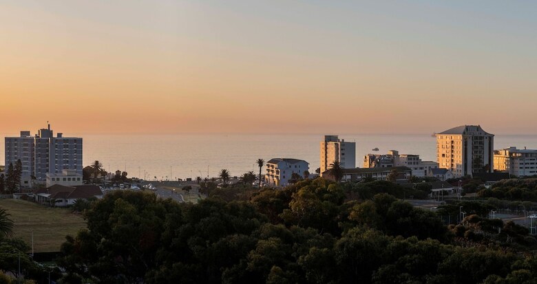 Anew Hotel Green Point