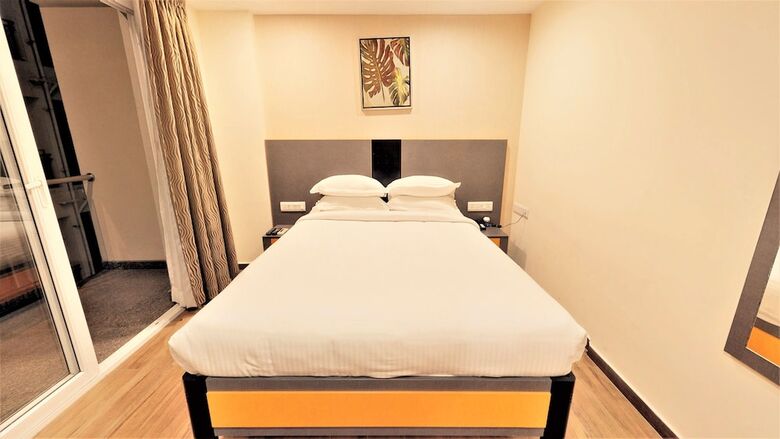 Hotel 37th Crescent Boutique Suites